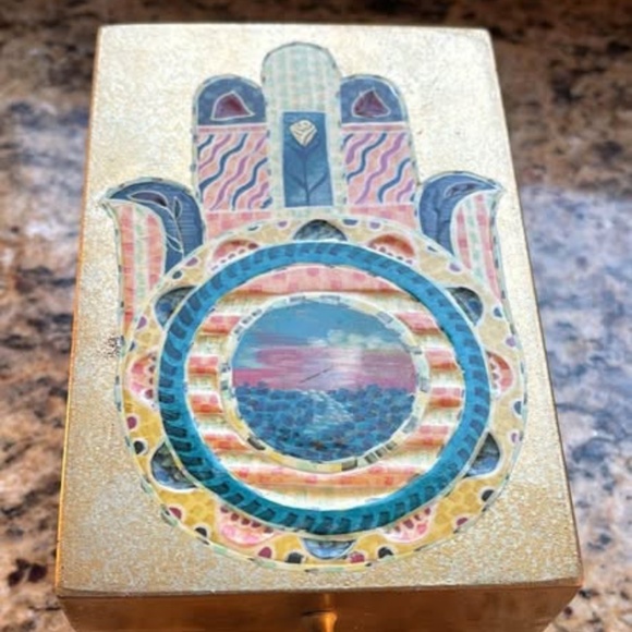 Vtg hand wooden box 7” middle eastern lippen hamsa art mosaic design old